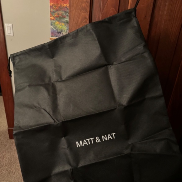 Matt & Nat Backpack - Picture 5 of 5